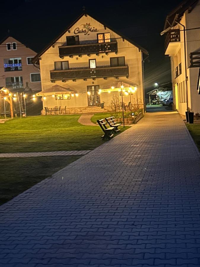 Casa Mia Hotell Moeciu De Sus Eksteriør bilde