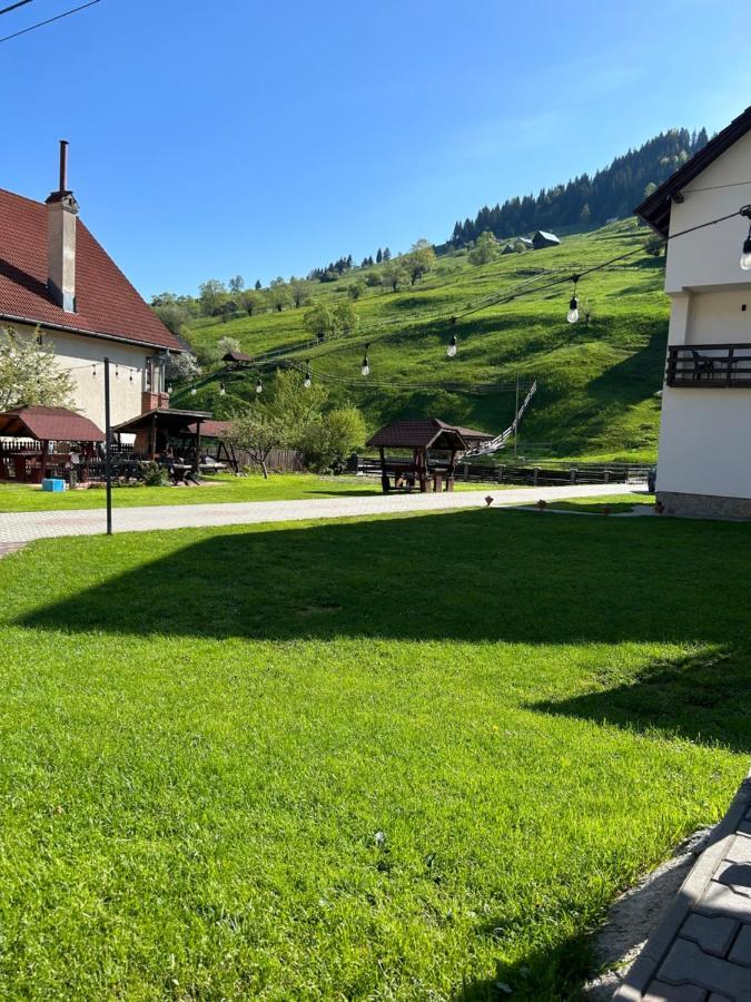 Casa Mia Hotell Moeciu De Sus Eksteriør bilde