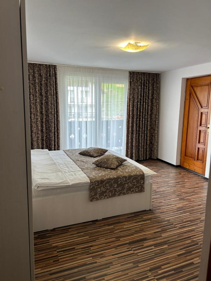 Casa Mia Hotell Moeciu De Sus Eksteriør bilde