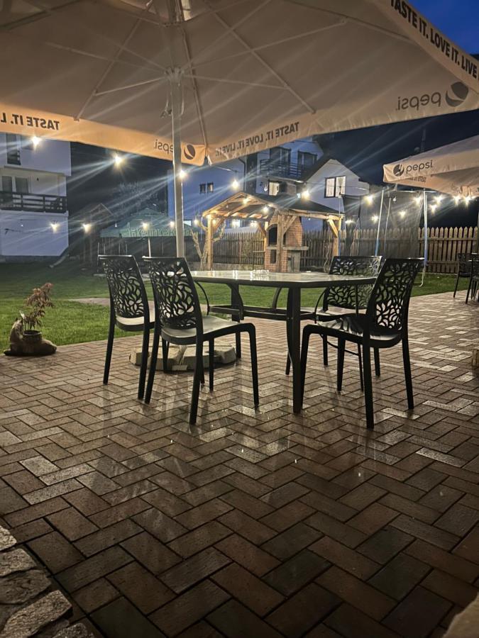 Casa Mia Hotell Moeciu De Sus Eksteriør bilde