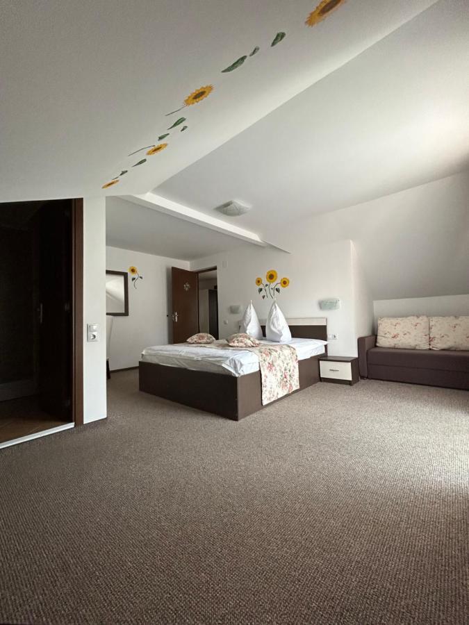 Casa Mia Hotell Moeciu De Sus Eksteriør bilde
