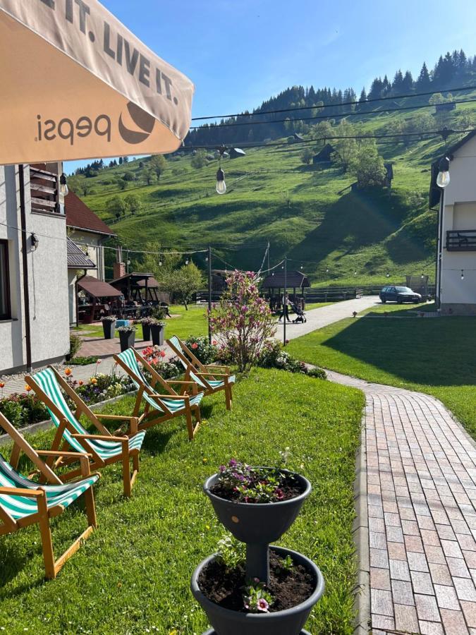 Casa Mia Hotell Moeciu De Sus Eksteriør bilde