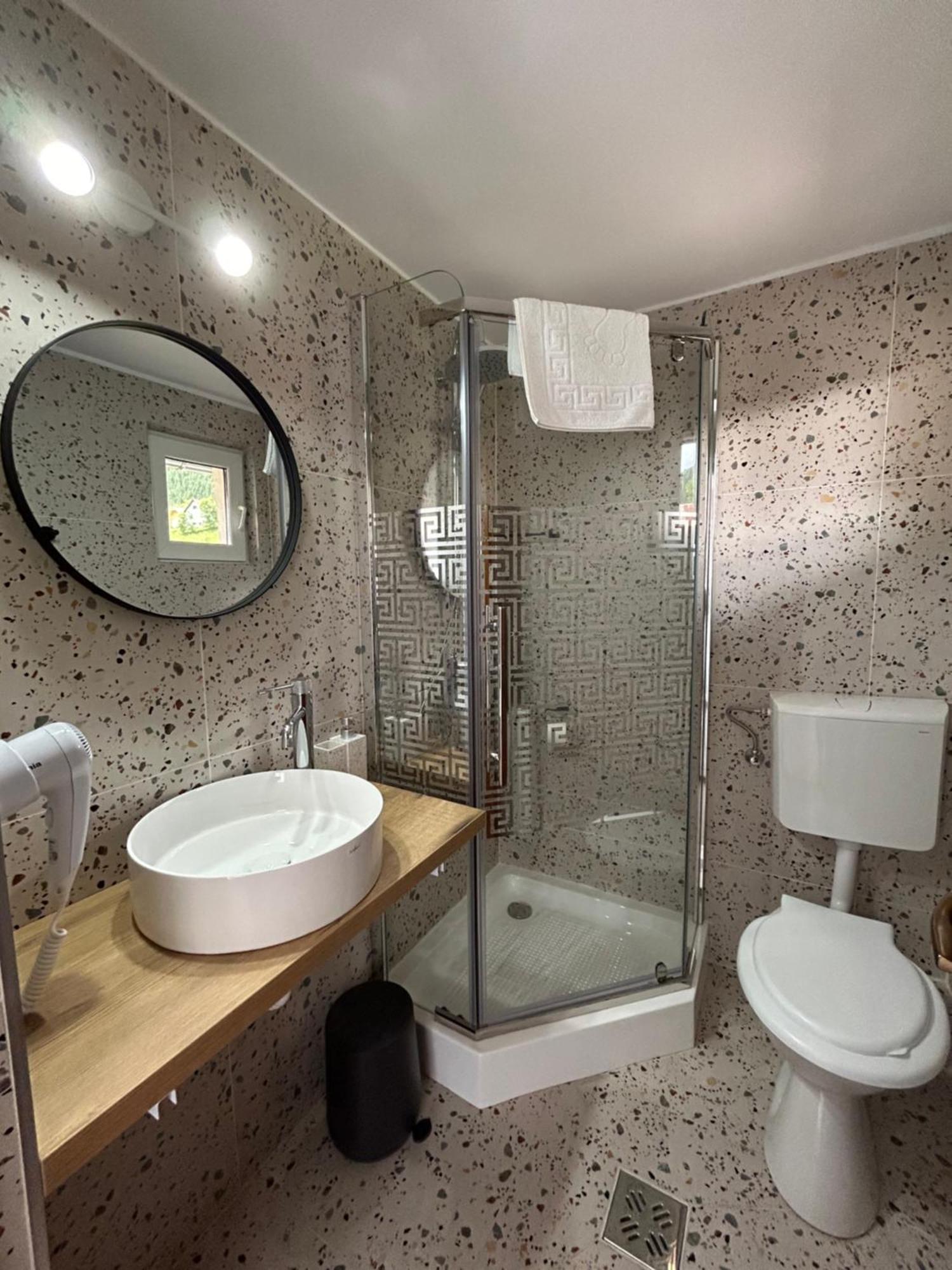 Casa Mia Hotell Moeciu De Sus Eksteriør bilde
