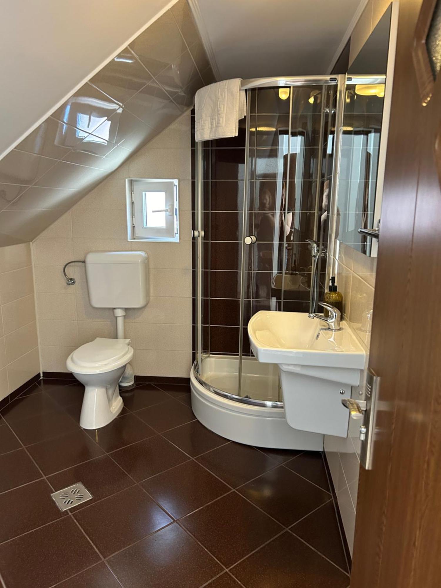 Casa Mia Hotell Moeciu De Sus Eksteriør bilde