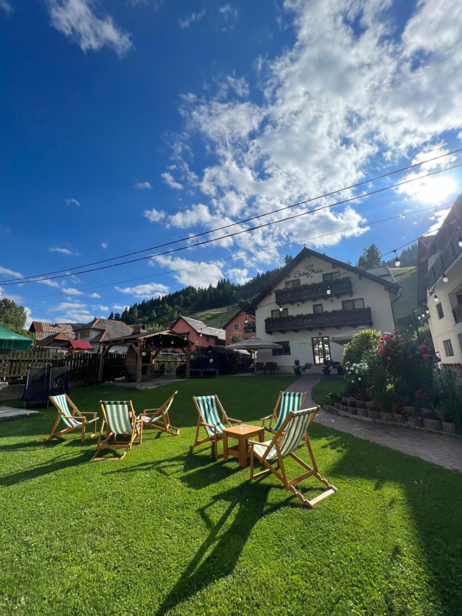 Casa Mia Hotell Moeciu De Sus Eksteriør bilde