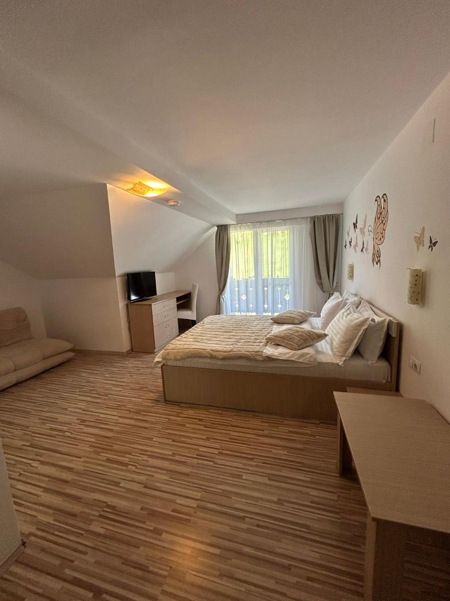 Casa Mia Hotell Moeciu De Sus Eksteriør bilde