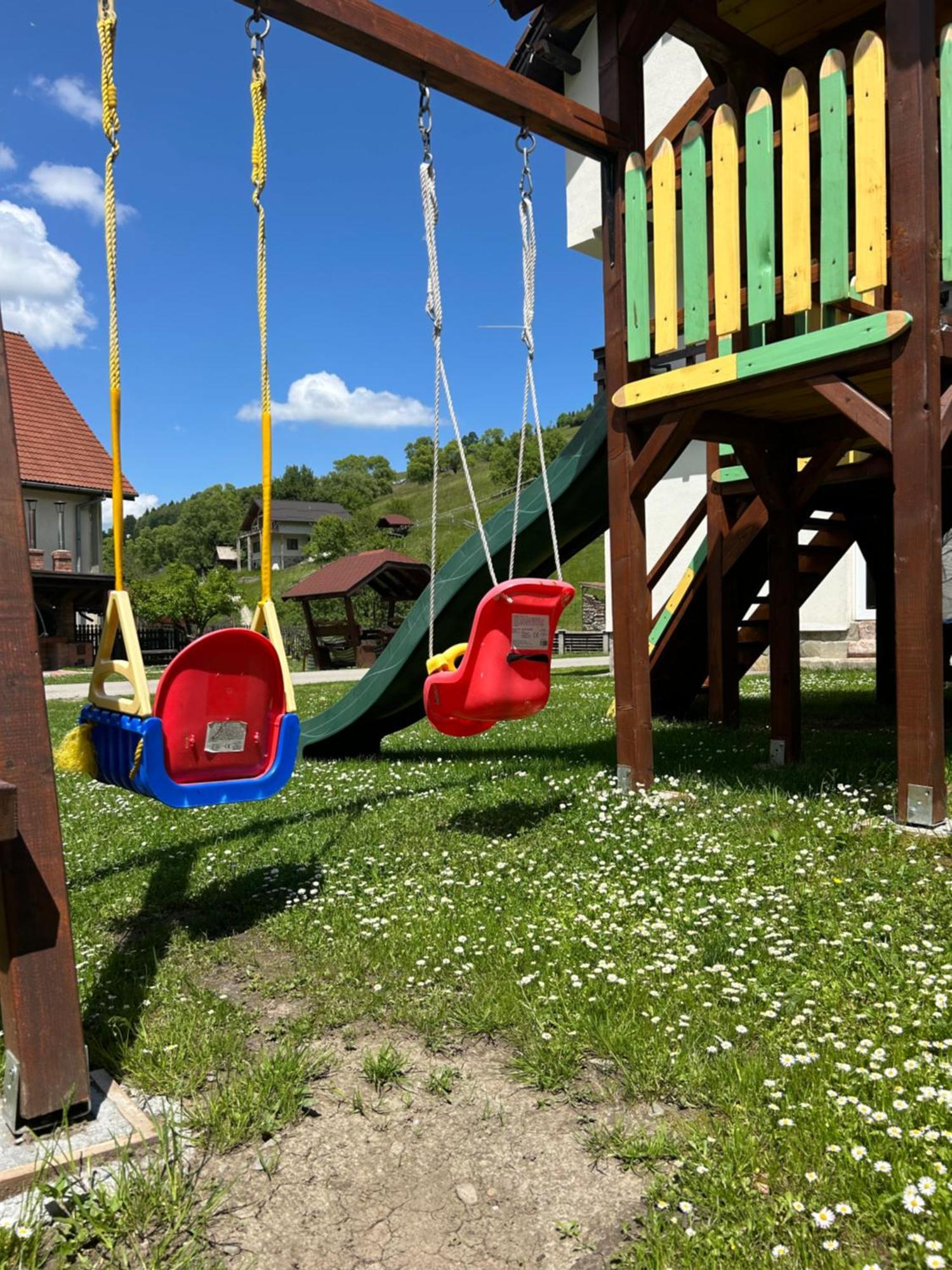 Casa Mia Hotell Moeciu De Sus Eksteriør bilde